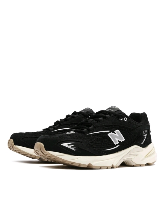 New Balance Other - EUC New Balance 725 Black Athletic Sneakers Shoes Casual Men's ML725BB Size 12